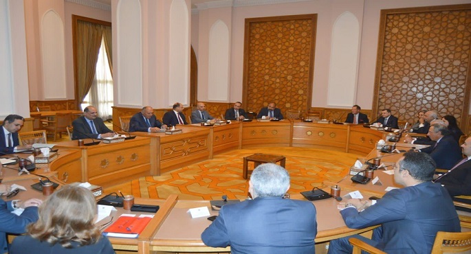 بالصور..شكري يبحث مع وفد غرفة التجارة الأمريكية سبل تدفق الاستثمارات الأجنبية