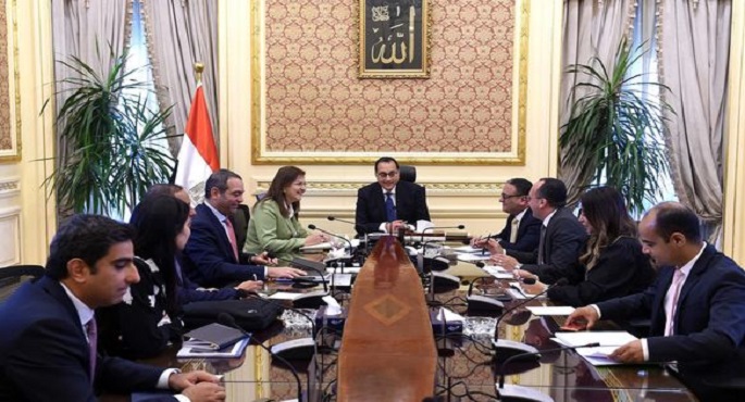 بالصور.. رئيس الوزراء يتابع جهود صندوق مصر السيادي في جذب الاستثمارات المحلية والأجنبية