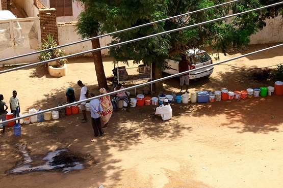 الرياض السعودية: العنف والمعارك الدامية في السودان كارثة إنسانية