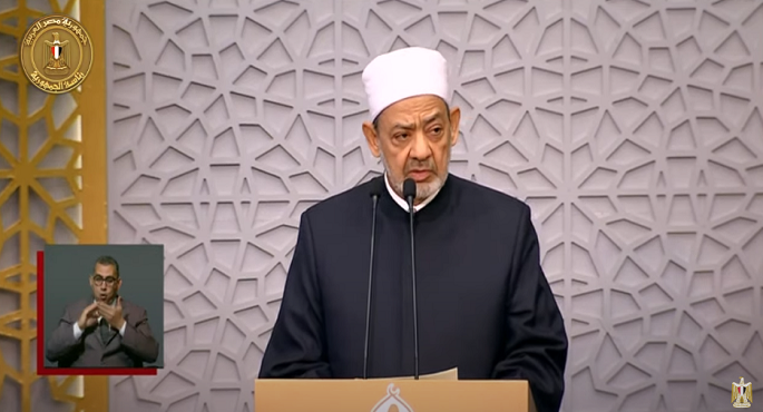 شيخ الأزهر يوجه نداء خلال الاحتفال بليلة القدر لوقف الاقتتال وسفك دماء المسلمين