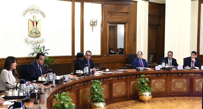 بالصور.. رئيس الوزراء يستعرض نتائج الدراسة الاكتوارية لمنظومة التأمين الصحي الشامل