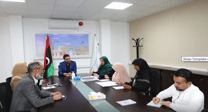 مفوضية الانتخابات الليبية تبحث مدى جاهزية مراكز الاقتراع
