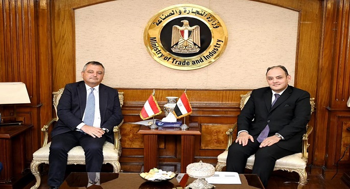 وزير التجارة والصناعة يبحث مع سفير النمسا سبل تنمية وتطوير علاقات التعاون الاقتصادي المشترك