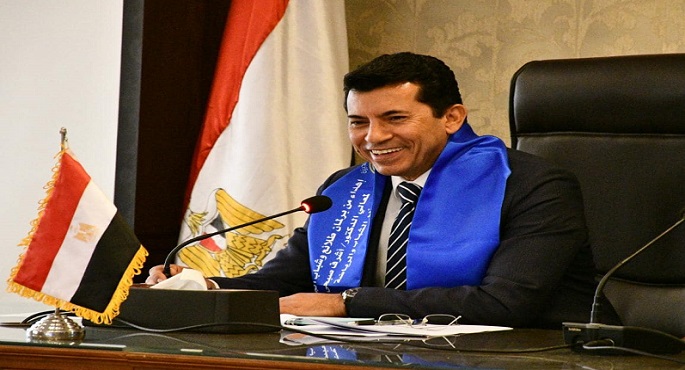 بالصور.. وزير الرياضة ومحافظ الجيزة يشهدان جلسة برلمانية لبرلمان طلائع وشباب مصر