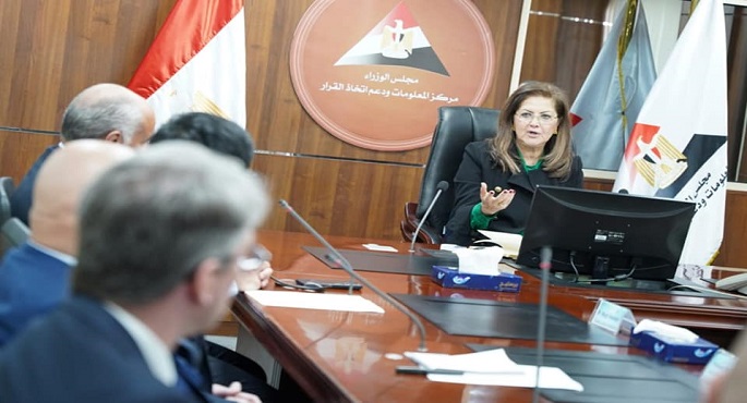 بالصور.. وزيرة التخطيط تتابع عملية تطوير مبنى وزارة الداخلية بوسط البلد