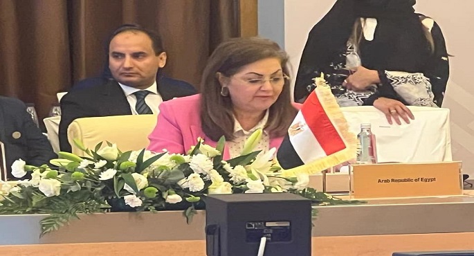 بالصور .. وزيرة التخطيط ومحافظ مصر لدي البنك الإسلامي للتنمية تشارك في المائدة المستديرة لمجلس المحافظين