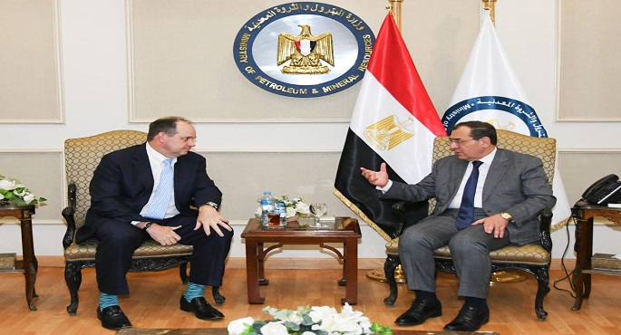 البترول: “أباتشي” الأمريكية تسعى لتعزيز استثماراتها في مصر