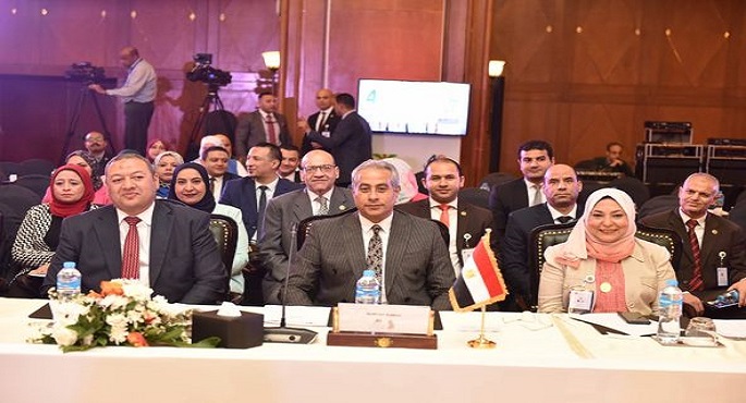 بالصور.. لليوم الثالث على التوالي بالقاهرة .. وزير القوى العاملة يشارك في فعاليات مؤتمر العمل العربي