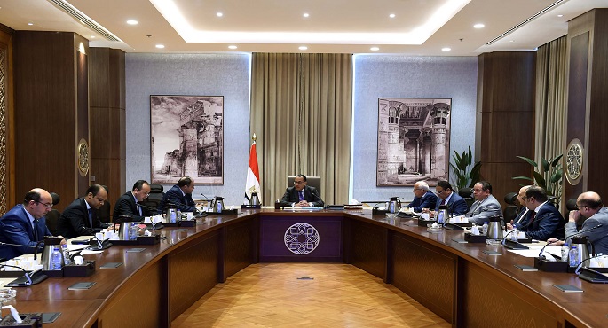 بالصور.. رئيس الوزراء يتابع موقف مشروعات المنطقة الصناعية ببورسعيد