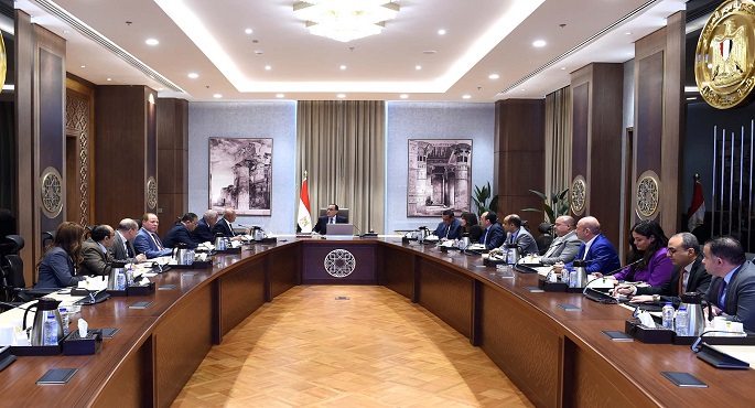 بالصور.. رئيس الوزراء يتابع تطوير المنطقة والطرق المحيطة بالمتحف المصري الكبير