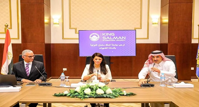 بالصور..وزيرة التعاون الدولي والرئيس التنفيذي للصندوق السعودي للتنمية يتفقدان جامعة الملك سالمان بشرم الشيخ
