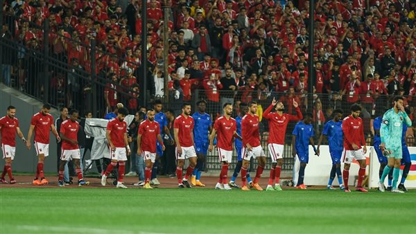 “كاف” يعلن رسميا تغريم الأهلي والهلال السوداني