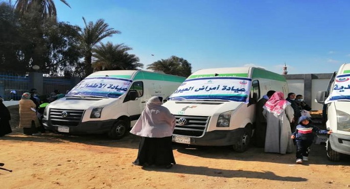 الصحة تطلق 6 قوافل طبية ضمن مبادرة حياة كريمة للكشف والعلاج مجانًا