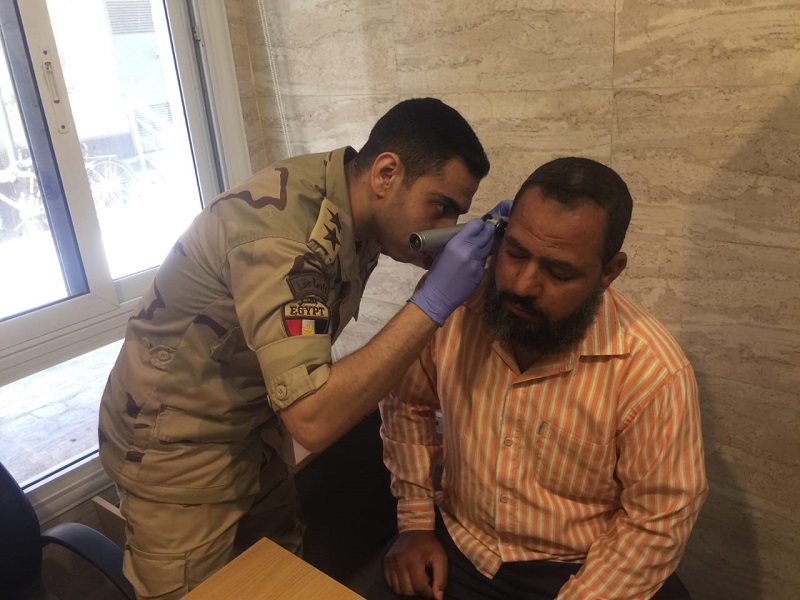 بالصور .. المتحدث العسكري : الجيش الثالث الميداني ينظم عدداً من القوافل الطبية المجانية بوسط وجنوب سيناء