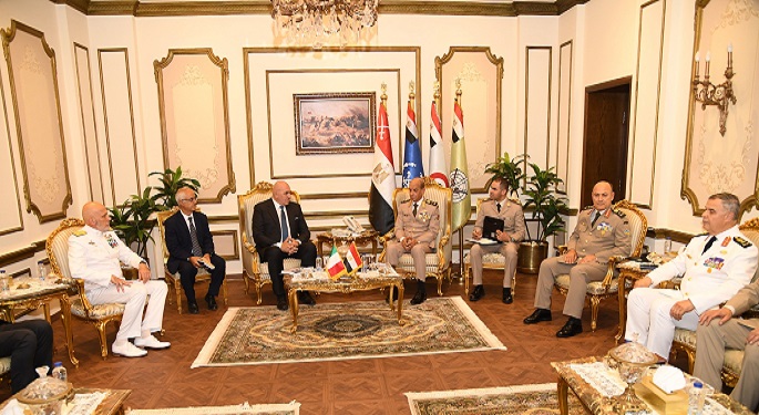 بالصور.. وزير الدفاع يبحث مع نظيره الإيطالي تعزيز التعاون العسكري والقضايا المشتركة