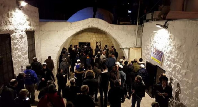 إصابة 6 فلسطينيين بالرصاص الحى خلال اقتحام قوات الاحتلال مقام يوسف