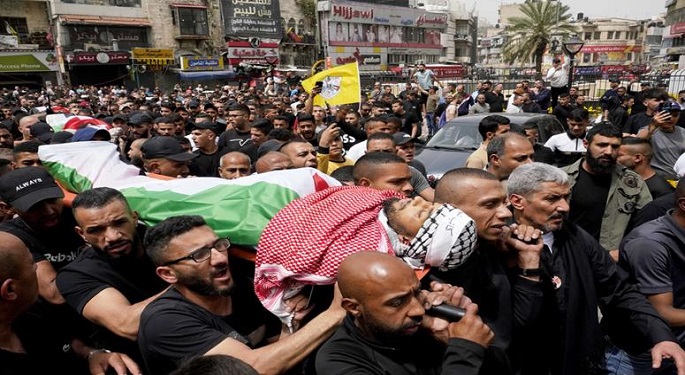 استشهاد شاب فلسطيني وإصابة 3 آخرين برصاص الجيش الإسرائيلي في رام الله