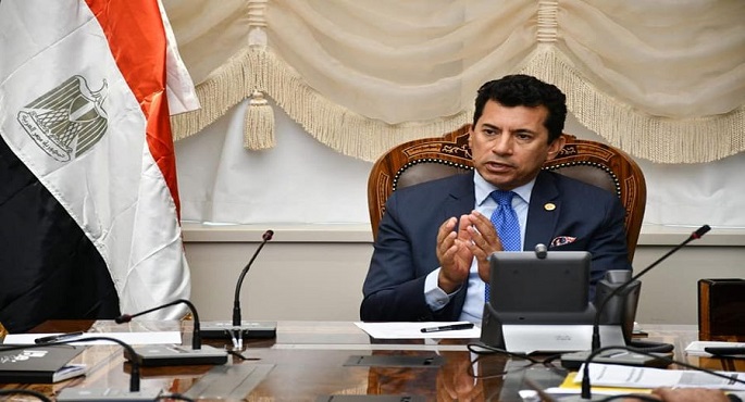 بالصور..وزير الشباب والرياضة يجتمع  بقيادات الوزارة بالحي الحكومي بالعاصمة الإدارية الجديدة