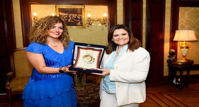 بالصور.. وزيرة الهجرة توجه بالتنسيق مع “سفيرة متحدي الإعاقة” ومنظمات المجتمع المدني لتوفير أطراف صناعية