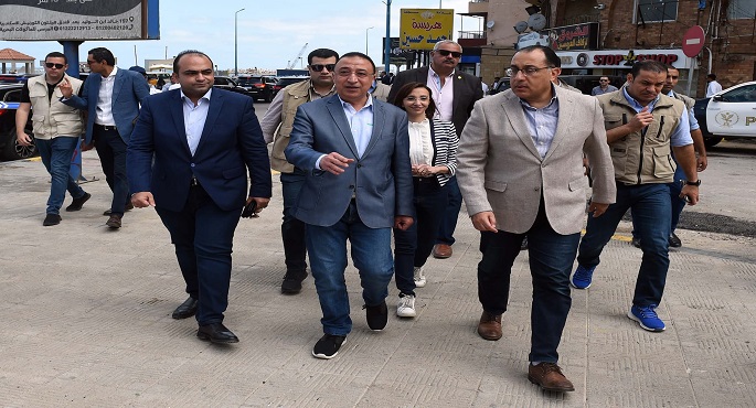 بالصور .. رئيس الوزراء يبدأ جولة تفقدية لعدد من المشروعات التنموية والخدمية بمحافظة الإسكندرية