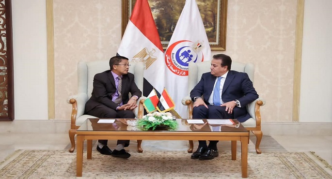 بالصور .. وزير الصحة يلتقي نظيره بدولة مدغشقر لبحث التعاون بالملفات الصحية المشتركة