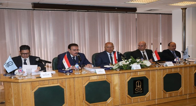 بالصور .. وزير النقل يرأس الجمعية العامة لشركة الملاحة الوطنية