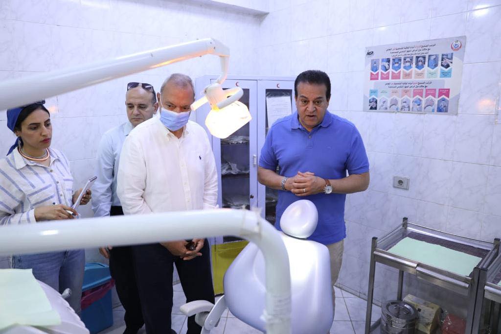 وزير الصحة يوجه برفع درجة الاستعداد بالمستشفيات خلال عطلات عيد الأضحى المبارك