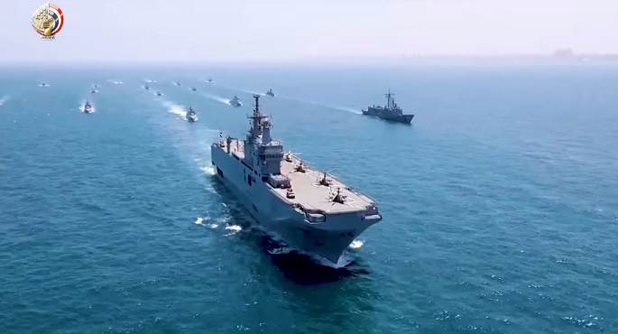 بالفيديو.. وصول الفرقاطة “القهار” من طراز (MEKO-A200) إلى قاعدة الإسكندرية إيذاناً بانضمامها للقوات البحرية
