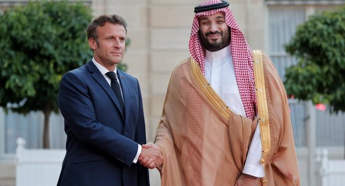 الحرب في أوكرانيا والأزمة اللبنانية تتصدر مباحثات ماكرون ومحمد بن سلمان بالإليزيه