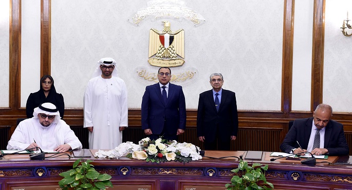 بالصور .. مدبولي : مشروع إنشاء محطة طاقة الرياح بالتعاون مع الإمارات امتداداً للعلاقات التاريخية بين البلدين