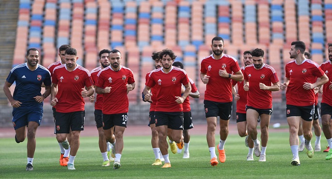 الأهلي يواجه حرس الحدود فى اللقاء المؤجل من الجولة السادسة عشرة لمسابقة الدوري المصري