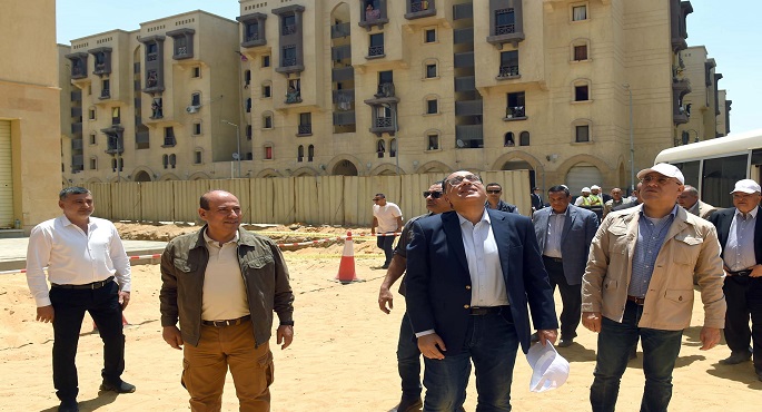 بالصور ..رئيس الوزراء يتفقد مشروع تطوير منطقة الطيبي “روضة السيدة ٢” بحي السيدة زينب الجاري تطويرها