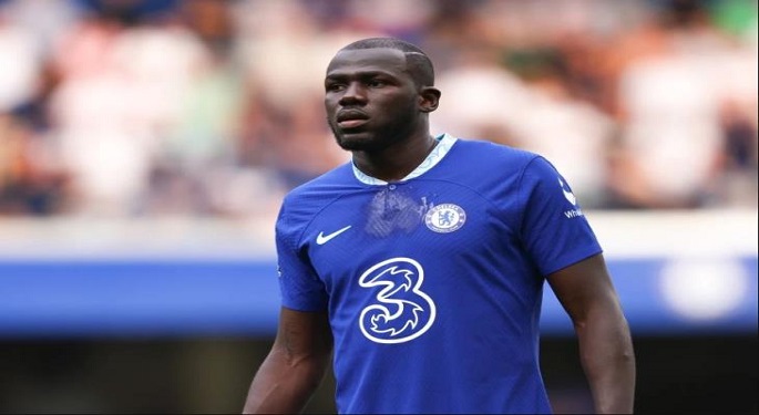 الهلال السعودي يعلن رسميا التعاقد مع المدافع السنغالي كوليبالي