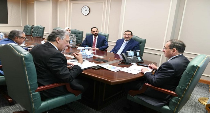 وزير البترول يلتقى وفد “كوفبيك” لبحث زيادة استثماراتها بمصر