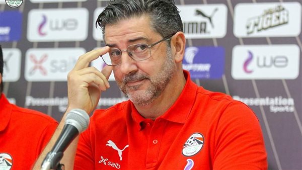 فيتوريا يعلن اليوم قائمة المنتخب استعدادا لمواجهتى جيبوتى وسيراليون