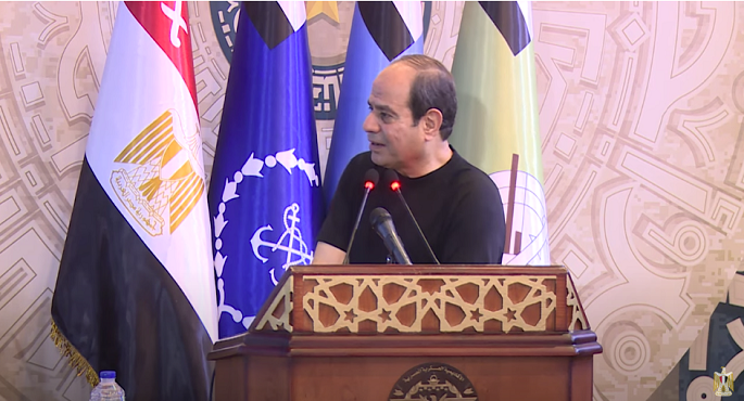 بالفيديو .. الرئيس السيسي يؤكد على الدور الهام للأكاديمية العسكرية في إعداد العاملين بالدولة