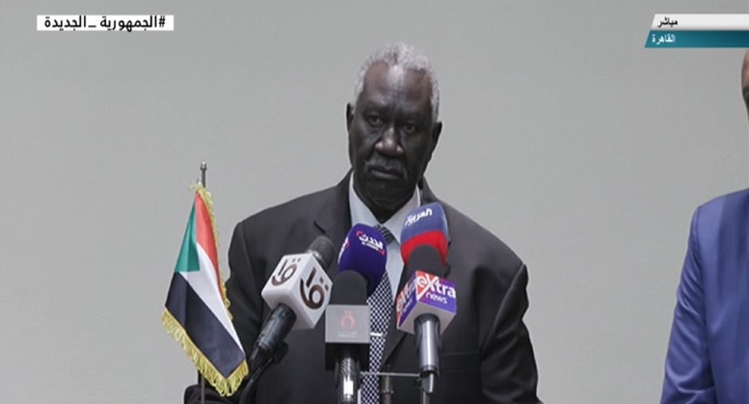 مؤتمر صحفى لنائب رئيس مجلس السيادة السوداني مالك عقار