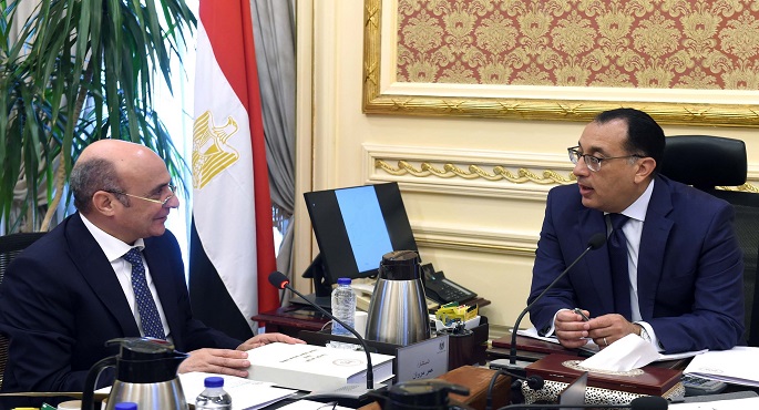 بالصور .. رئيس الوزراء: الشق التشريعي ركيزة رئيسية لجهود تهيئة المناخ الجاذب للاستثمار