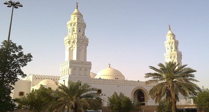 “مسجد القبلتين”.. ظاهرة فريدة بالمدينة المنورة
