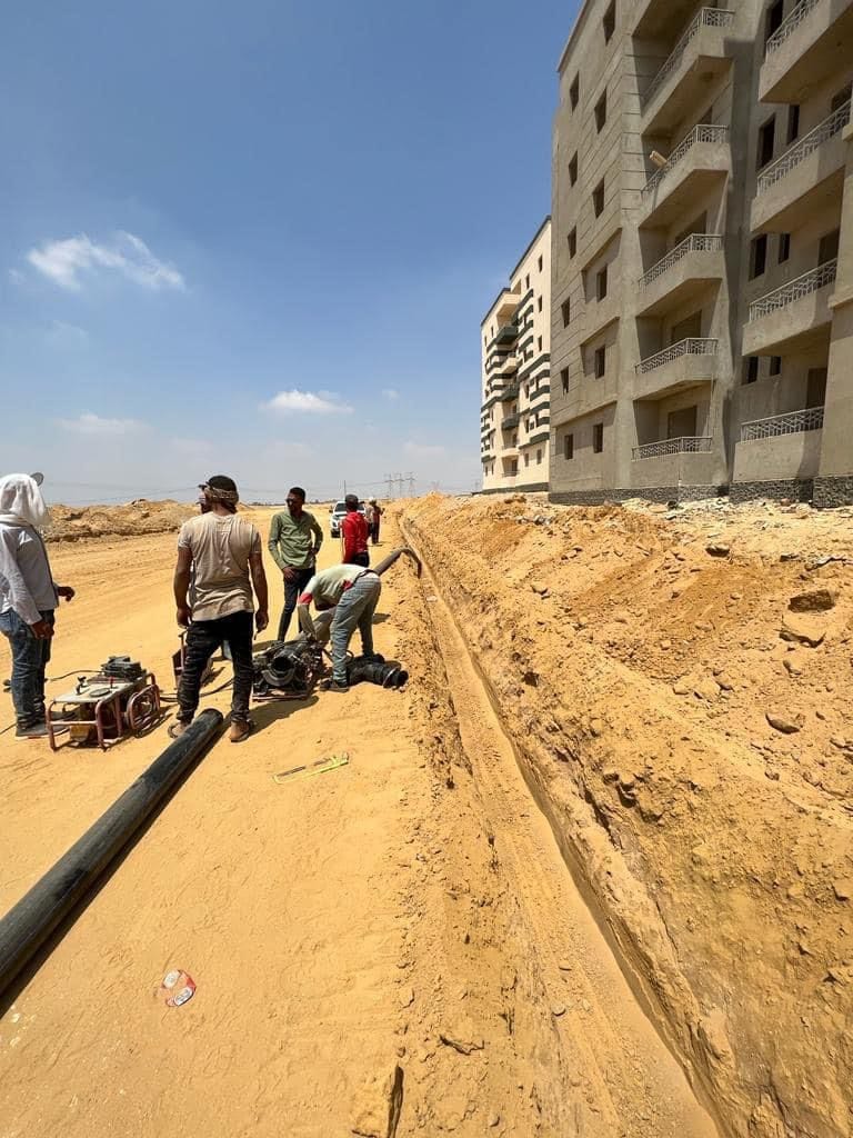 بالصور.. وزير الإسكان يتابع تنفيذ الآلاف من الوحدات السكنية لمحدودي الدخل بـ”سكن كل المصريين”