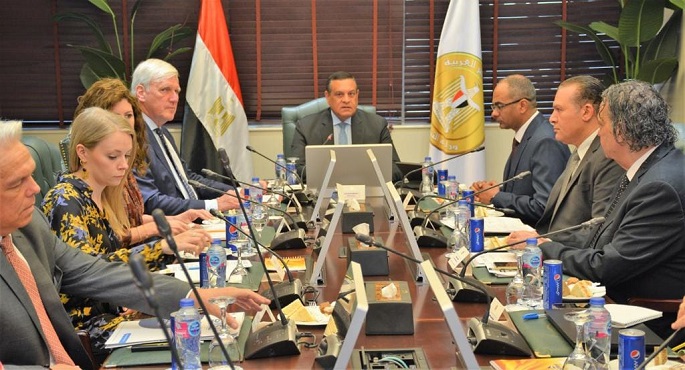 وزير التنمية المحلية: تنفيذ استثمارات في مشروعات مياه الشرب والصرف الصحي ضمن مبادرة” حياة كريمة ” بتكلفة150 مليار