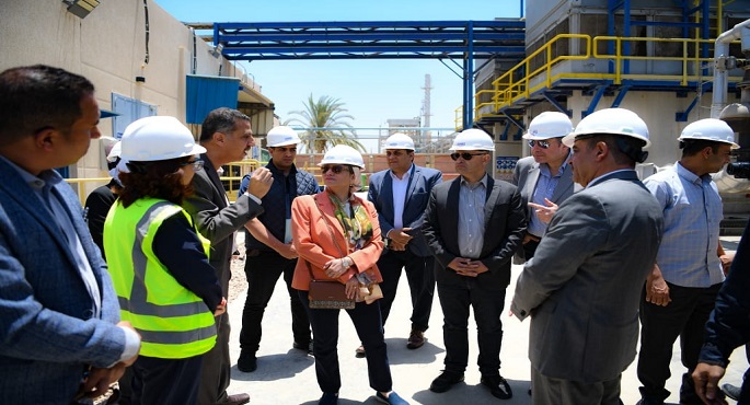 بالصور.. في إطار الاحتفال بيوم البيئة العالمي .. وزيرة البيئة تتفقد عددًا من المشروعات البيئية بالإسكندرية