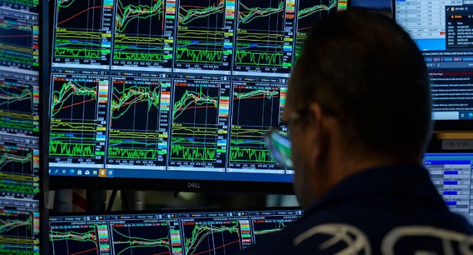 تباين في أداء مؤشرات الأسهم الأمريكية في أسبوع