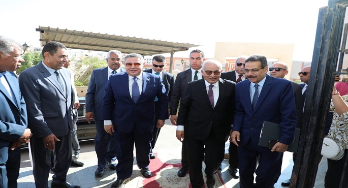 بالصور.. وزير التربية والتعليم يزور محافظة البحر الأحمر لمتابعة امتحانات الثانوية العامة