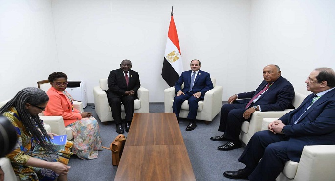 بالصور.. على هامش القمة الافريقية الروسية.. الرئيس السيسي يلتقي رئيس جمهورية جنوب أفريقيا