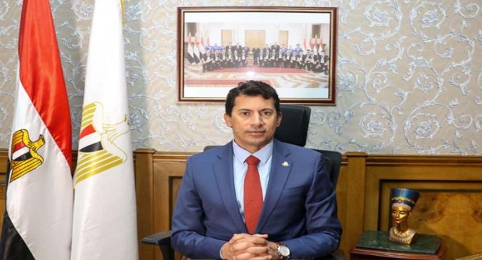 وزير الرياضة يهنئ النادي الأهلي بجوائز الأفضل في إفريقيا