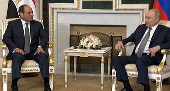 بالفيديو.. الرئيس السيسي يؤكد لبوتين الحرص على تطوير التعاون الثنائي بين مصر وروسيا