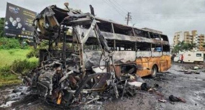 حريق حافلة فى الهند يودى بـ20 شخصا على الأقل