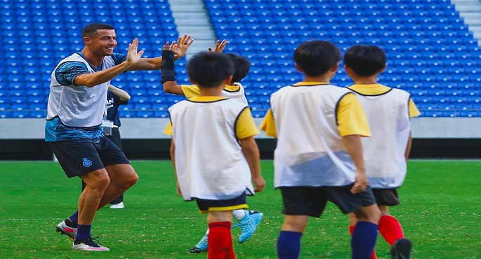 رونالدو يقود النصر أمام باريس سان جيرمان فى بطولة اليابان الودية