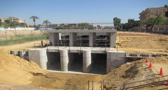 وزير الري يتابع مشروع قناطر ديروط الجديدة لتحسين عملية الرى في زمام ١.٦٠ مليون فدان
